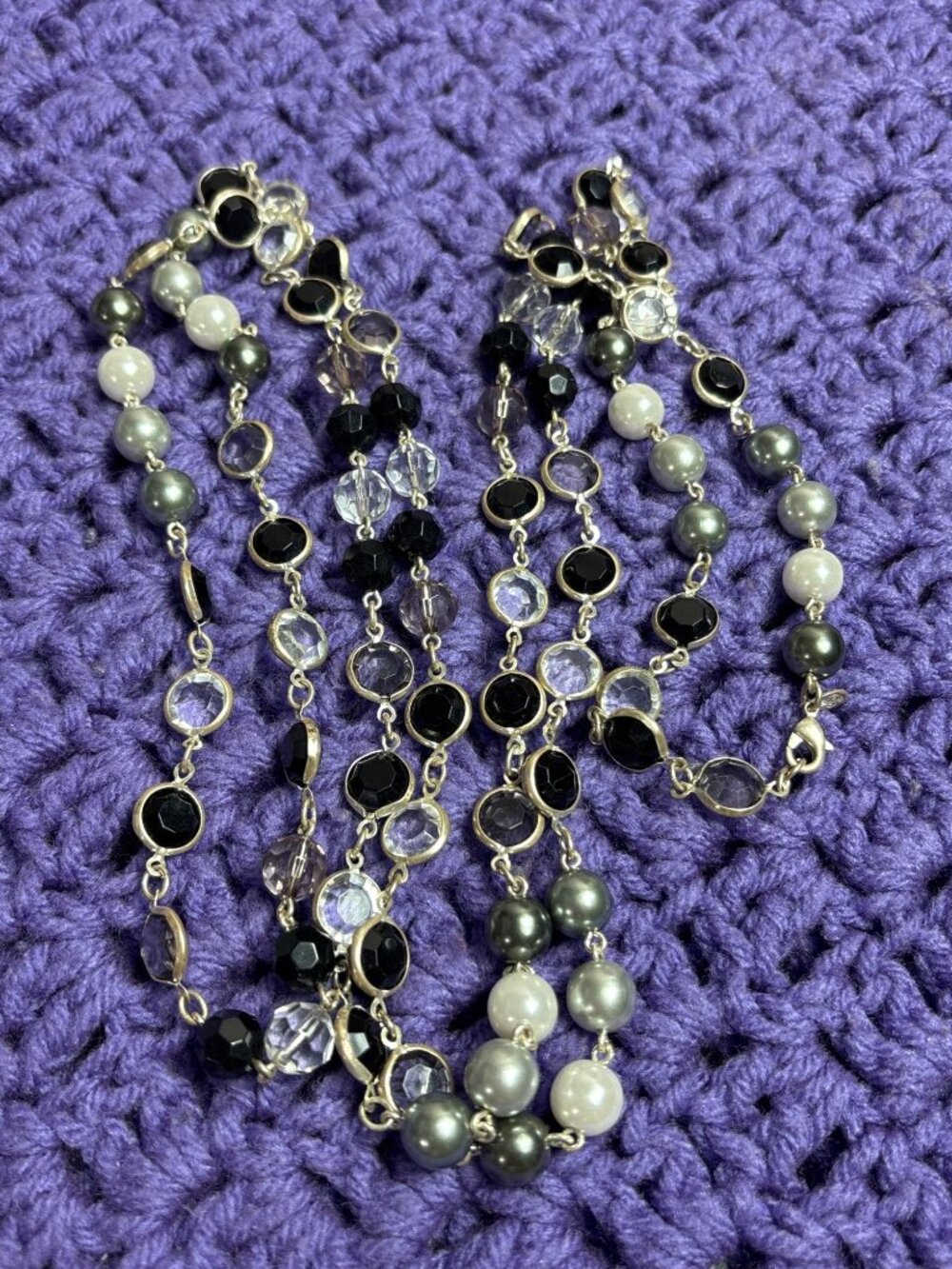 Premier Designs Plastic Beaded Silvertone Chain Necklace Faux Pearls Faceted